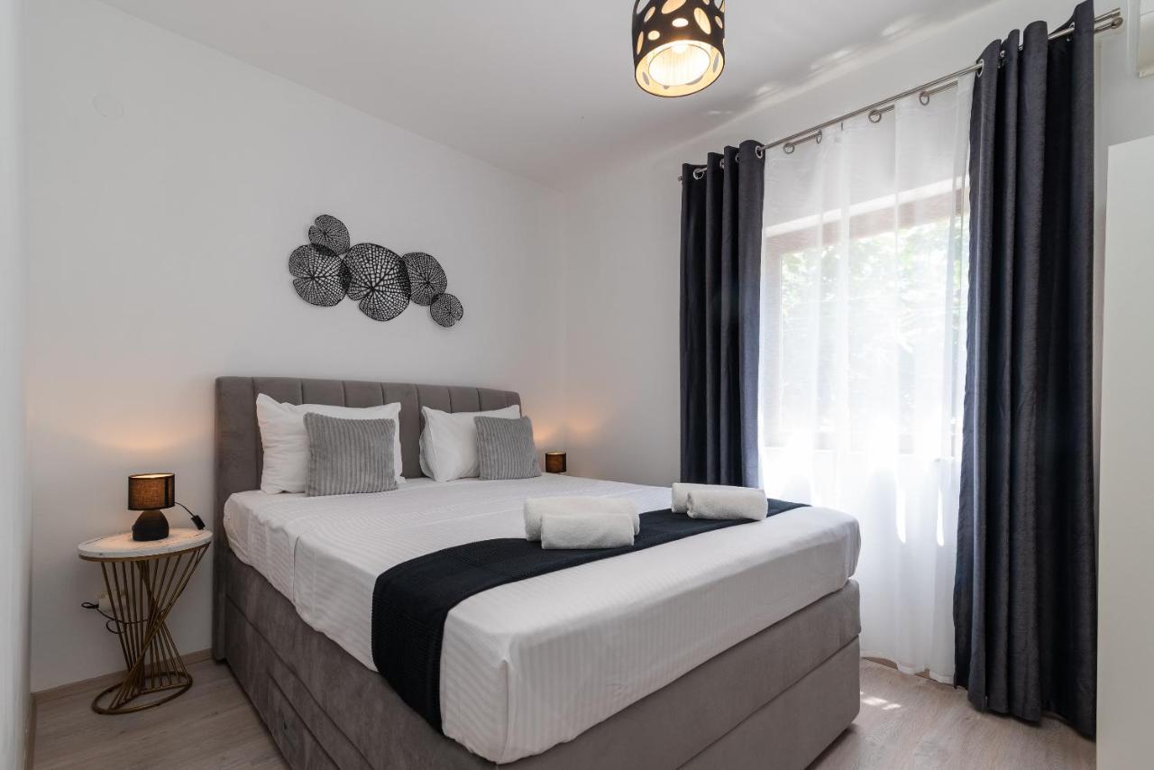 Apartments Bozan Trogir Ngoại thất bức ảnh