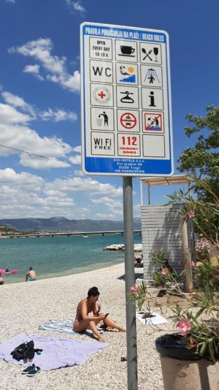 Apartments Bozan Trogir Ngoại thất bức ảnh
